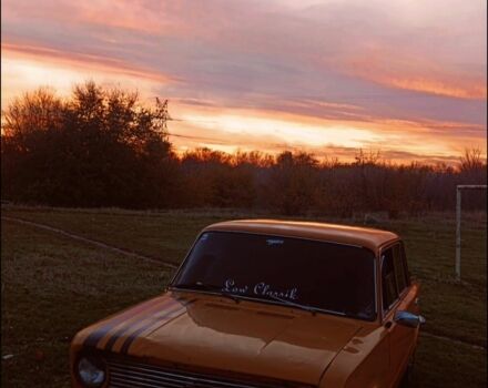 Желтый ВАЗ 2101, объемом двигателя 1 л и пробегом 30 тыс. км за 404 $, фото 2 на Automoto.ua