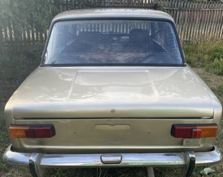 Желтый ВАЗ 2101, объемом двигателя 1.2 л и пробегом 3 тыс. км за 33000 $, фото 5 на Automoto.ua