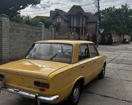 Желтый ВАЗ 2101, объемом двигателя 1.2 л и пробегом 137 тыс. км за 727 $, фото 4 на Automoto.ua