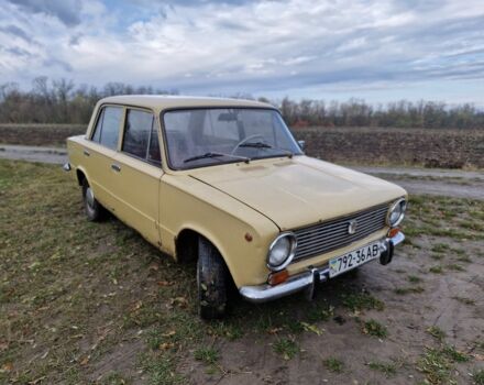Желтый ВАЗ 2101, объемом двигателя 1.2 л и пробегом 83 тыс. км за 382 $, фото 7 на Automoto.ua