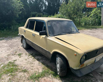Жовтий ВАЗ 2101, об'ємом двигуна 1.3 л та пробігом 300 тис. км за 357 $, фото 1 на Automoto.ua