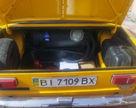 Желтый ВАЗ 2101, объемом двигателя 0.12 л и пробегом 777 тыс. км за 900 $, фото 4 на Automoto.ua