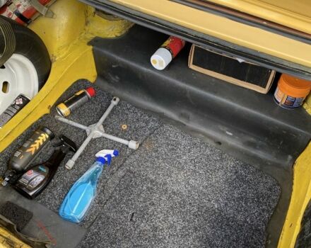 Желтый ВАЗ 2101, объемом двигателя 1.3 л и пробегом 37 тыс. км за 650 $, фото 10 на Automoto.ua