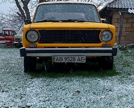Желтый ВАЗ 2101, объемом двигателя 1.2 л и пробегом 0 тыс. км за 360 $, фото 3 на Automoto.ua