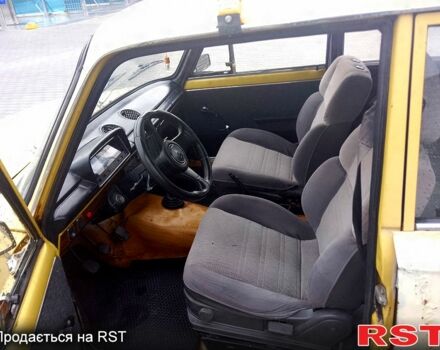 Жовтий ВАЗ 2101, об'ємом двигуна 1.3 л та пробігом 300 тис. км за 700 $, фото 5 на Automoto.ua