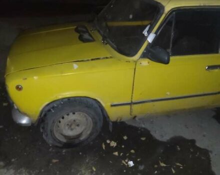 Желтый ВАЗ 2101, объемом двигателя 0 л и пробегом 500 тыс. км за 380 $, фото 5 на Automoto.ua