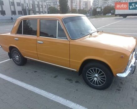 Желтый ВАЗ 2101, объемом двигателя 1.2 л и пробегом 76 тыс. км за 2400 $, фото 32 на Automoto.ua