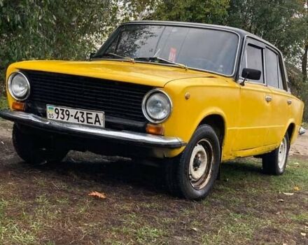 Жовтий ВАЗ 2101, об'ємом двигуна 1.1 л та пробігом 92 тис. км за 701 $, фото 6 на Automoto.ua