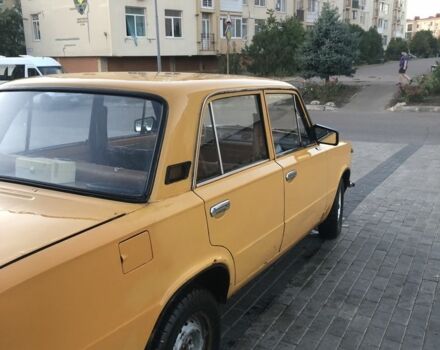 Желтый ВАЗ 2101, объемом двигателя 1.3 л и пробегом 200 тыс. км за 520 $, фото 2 на Automoto.ua