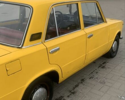 Жовтий ВАЗ 2101, об'ємом двигуна 1.3 л та пробігом 60 тис. км за 616 $, фото 6 на Automoto.ua