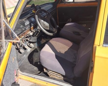 Жовтий ВАЗ 2101, об'ємом двигуна 1.3 л та пробігом 2 тис. км за 239 $, фото 4 на Automoto.ua