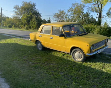 Желтый ВАЗ 2101, объемом двигателя 0 л и пробегом 98 тыс. км за 300 $, фото 1 на Automoto.ua