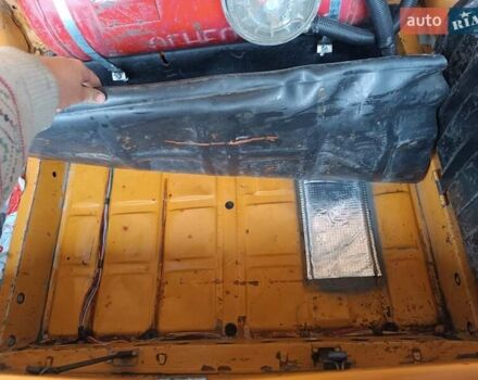 ВАЗ 2101 1978 в Борщеве на Automoto.ua Желтый ВАЗ 2101, объемом двигателя 1.2 л и пробегом 14 тыс. км за 3250 $, фото 10 на Automoto.ua