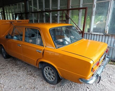 Желтый ВАЗ 2101, объемом двигателя 1.2 л и пробегом 4 тыс. км за 3250 $, фото 4 на Automoto.ua