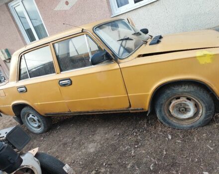 Желтый ВАЗ 2101, объемом двигателя 1 л и пробегом 68 тыс. км за 345 $, фото 4 на Automoto.ua