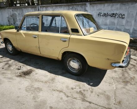 Желтый ВАЗ 2101, объемом двигателя 1.3 л и пробегом 53 тыс. км за 500 $, фото 4 на Automoto.ua