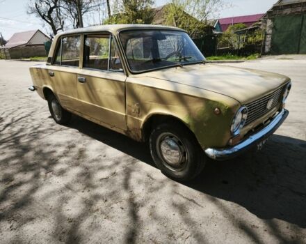 Желтый ВАЗ 2101, объемом двигателя 1.3 л и пробегом 53 тыс. км за 500 $, фото 2 на Automoto.ua