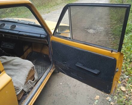 Желтый ВАЗ 2101, объемом двигателя 1.1 л и пробегом 150 тыс. км за 350 $, фото 16 на Automoto.ua