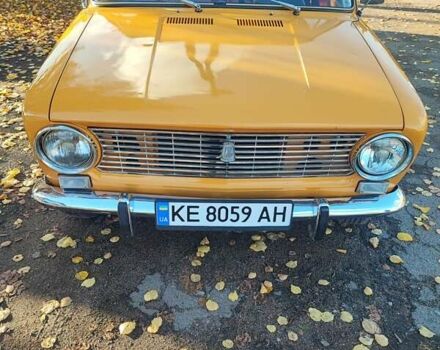 Желтый ВАЗ 2101, объемом двигателя 1.2 л и пробегом 467 тыс. км за 1450 $, фото 9 на Automoto.ua