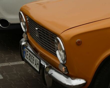 Жовтий ВАЗ 2101, об'ємом двигуна 1.2 л та пробігом 130 тис. км за 650 $, фото 2 на Automoto.ua