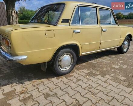 ВАЗ 2101 1979 в Черновцах на Automoto.ua Желтый ВАЗ 2101, объемом двигателя 1.3 л и пробегом 47 тыс. км за 1350 $, фото 7 на Automoto.ua