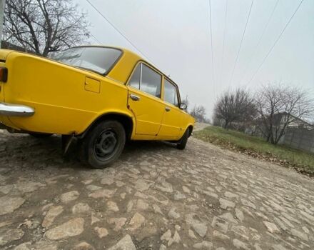 Желтый ВАЗ 2101, объемом двигателя 1.2 л и пробегом 1000 тыс. км за 320 $, фото 4 на Automoto.ua
