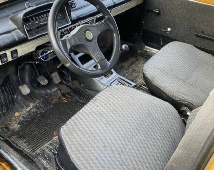 Желтый ВАЗ 2101, объемом двигателя 0 л и пробегом 100 тыс. км за 342 $, фото 4 на Automoto.ua