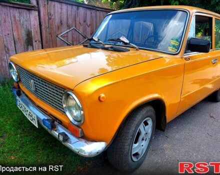 Жовтий ВАЗ 2101, об'ємом двигуна 1.3 л та пробігом 110 тис. км за 999 $, фото 4 на Automoto.ua