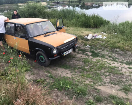 Жовтий ВАЗ 2101, об'ємом двигуна 1.3 л та пробігом 111 тис. км за 450 $, фото 8 на Automoto.ua