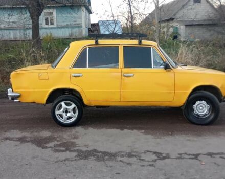 Желтый ВАЗ 2101, объемом двигателя 1.3 л и пробегом 330 тыс. км за 446 $, фото 10 на Automoto.ua