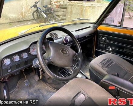 Желтый ВАЗ 2101, объемом двигателя 1.5 л и пробегом 0 тыс. км за 300 $, фото 2 на Automoto.ua