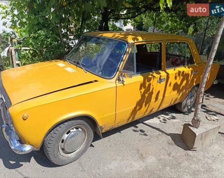 Желтый ВАЗ 2101, объемом двигателя 1.1 л и пробегом 45 тыс. км за 604 $, фото 6 на Automoto.ua