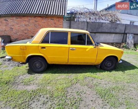 Жовтий ВАЗ 2101, об'ємом двигуна 1.2 л та пробігом 739 тис. км за 650 $, фото 5 на Automoto.ua