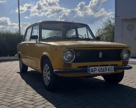 Желтый ВАЗ 2101, объемом двигателя 1.2 л и пробегом 37 тыс. км за 1000 $, фото 3 на Automoto.ua