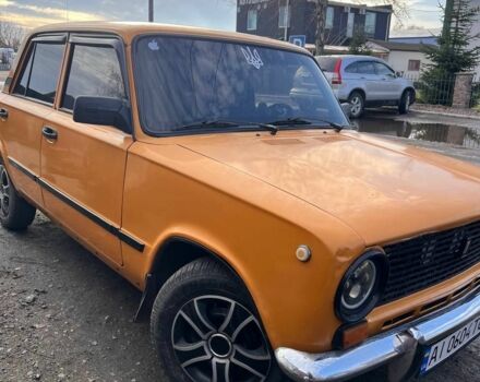 Желтый ВАЗ 2101, объемом двигателя 1.2 л и пробегом 300 тыс. км за 833 $, фото 1 на Automoto.ua