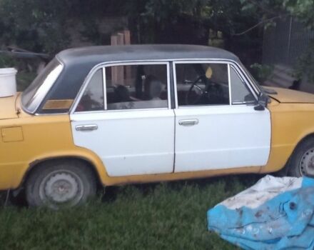 Желтый ВАЗ 2101, объемом двигателя 0 л и пробегом 150 тыс. км за 363 $, фото 1 на Automoto.ua