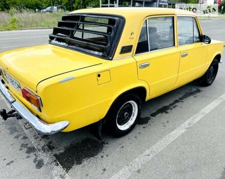 Желтый ВАЗ 2101, объемом двигателя 1.2 л и пробегом 270 тыс. км за 1300 $, фото 4 на Automoto.ua