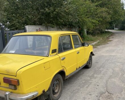 Желтый ВАЗ 2101, объемом двигателя 1.2 л и пробегом 1000 тыс. км за 241 $, фото 2 на Automoto.ua