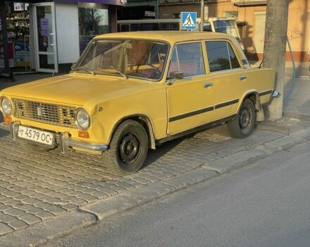 Желтый ВАЗ 2101, объемом двигателя 1.3 л и пробегом 220 тыс. км за 500 $, фото 2 на Automoto.ua