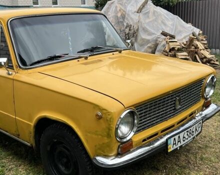 Желтый ВАЗ 2101, объемом двигателя 1.2 л и пробегом 90 тыс. км за 836 $, фото 2 на Automoto.ua