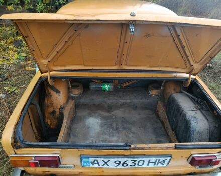 Желтый ВАЗ 2101, объемом двигателя 1 л и пробегом 80 тыс. км за 358 $, фото 2 на Automoto.ua