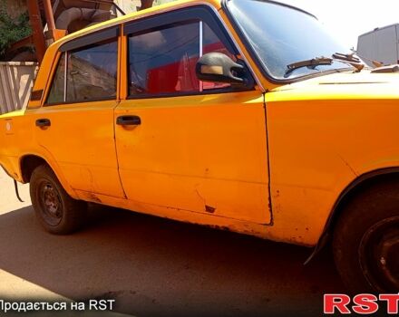 Жовтий ВАЗ 2101, об'ємом двигуна 1.2 л та пробігом 0 тис. км за 500 $, фото 5 на Automoto.ua