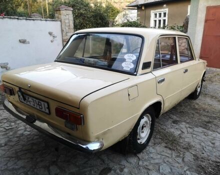 Желтый ВАЗ 2101, объемом двигателя 0 л и пробегом 67 тыс. км за 406 $, фото 3 на Automoto.ua