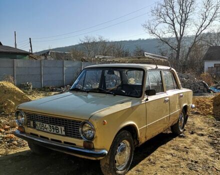 Желтый ВАЗ 2101, объемом двигателя 0 л и пробегом 67 тыс. км за 406 $, фото 1 на Automoto.ua