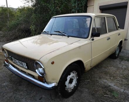 Желтый ВАЗ 2101, объемом двигателя 0 л и пробегом 67 тыс. км за 406 $, фото 5 на Automoto.ua