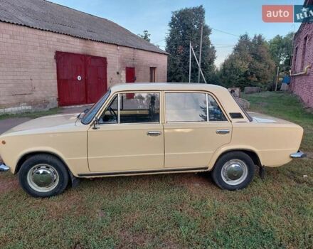 Желтый ВАЗ 2101, объемом двигателя 1.2 л и пробегом 48 тыс. км за 5000 $, фото 5 на Automoto.ua