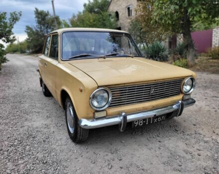 Жовтий ВАЗ 2101, об'ємом двигуна 1.3 л та пробігом 100 тис. км за 945 $, фото 2 на Automoto.ua
