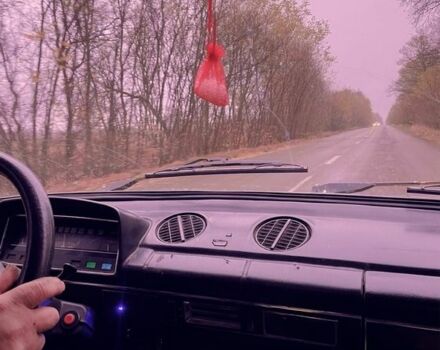 Желтый ВАЗ 2101, объемом двигателя 1.3 л и пробегом 300 тыс. км за 650 $, фото 5 на Automoto.ua