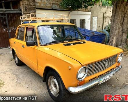 Желтый ВАЗ 2101, объемом двигателя 1.3 л и пробегом 170 тыс. км за 550 $, фото 2 на Automoto.ua