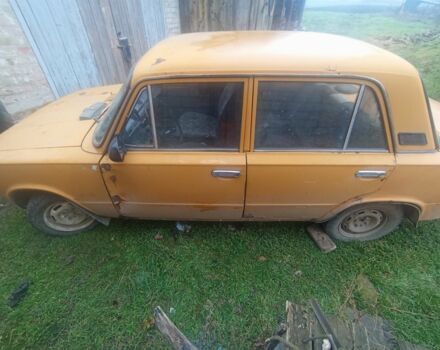 Желтый ВАЗ 2101, объемом двигателя 1.2 л и пробегом 45 тыс. км за 379 $, фото 5 на Automoto.ua